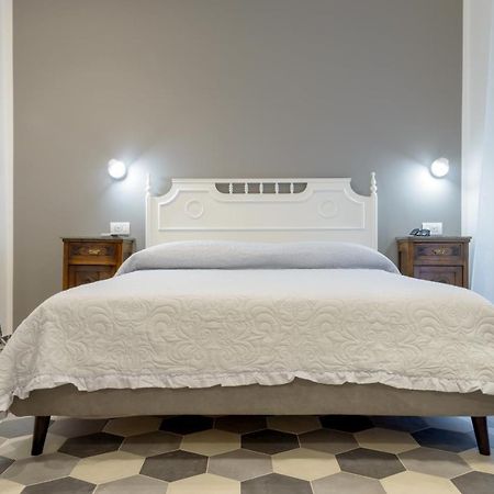 Pavian Otel Levanto Dış mekan fotoğraf