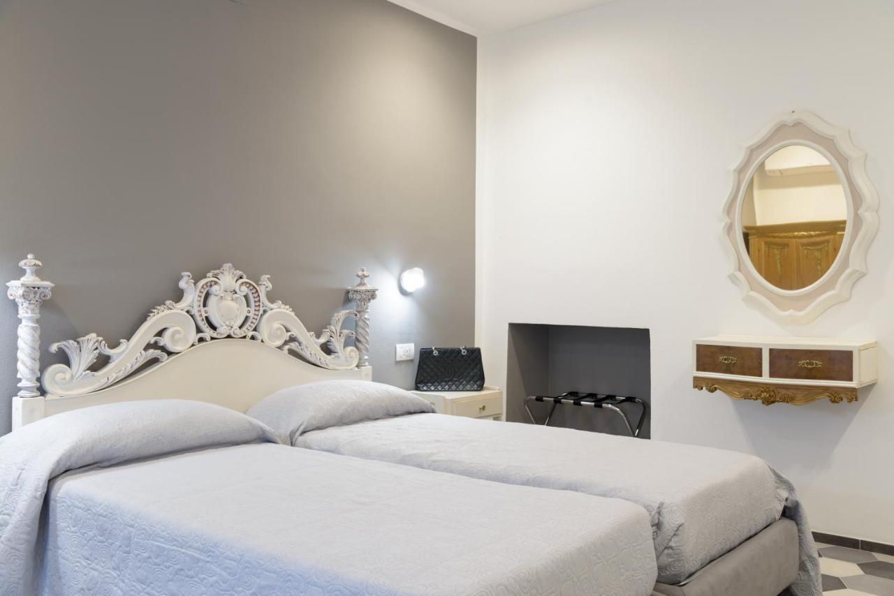 Pavian Otel Levanto Dış mekan fotoğraf