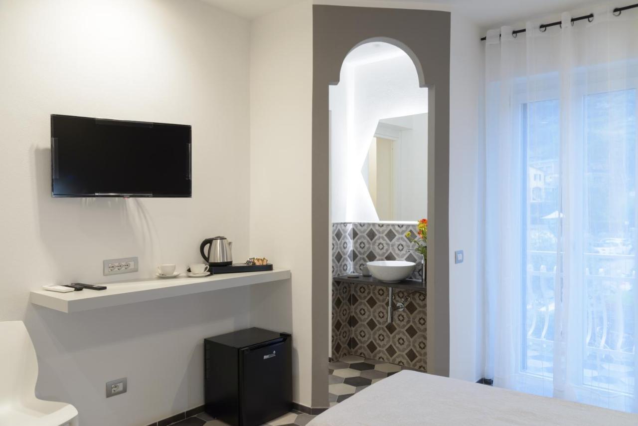Pavian Otel Levanto Dış mekan fotoğraf